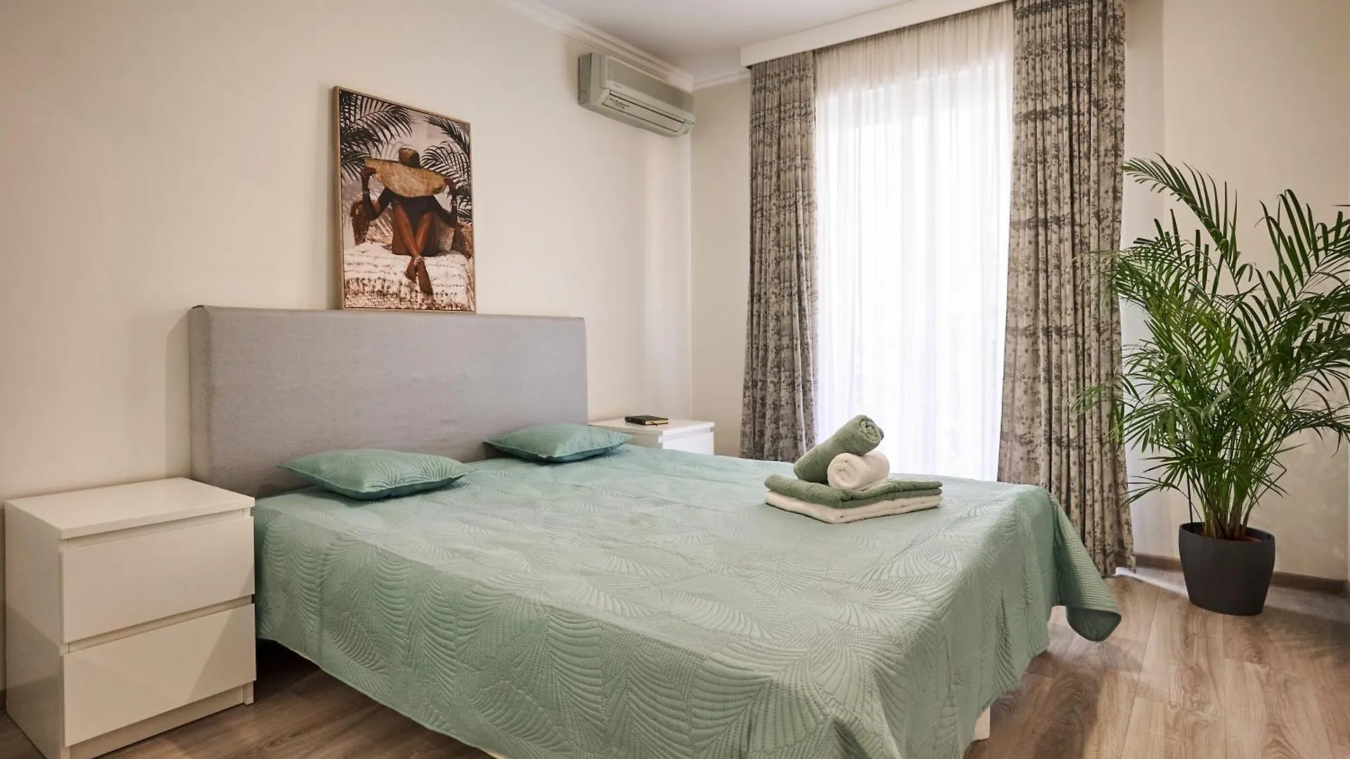 Moderne 2/3 Pieces Pres Du Port Apartment Nice